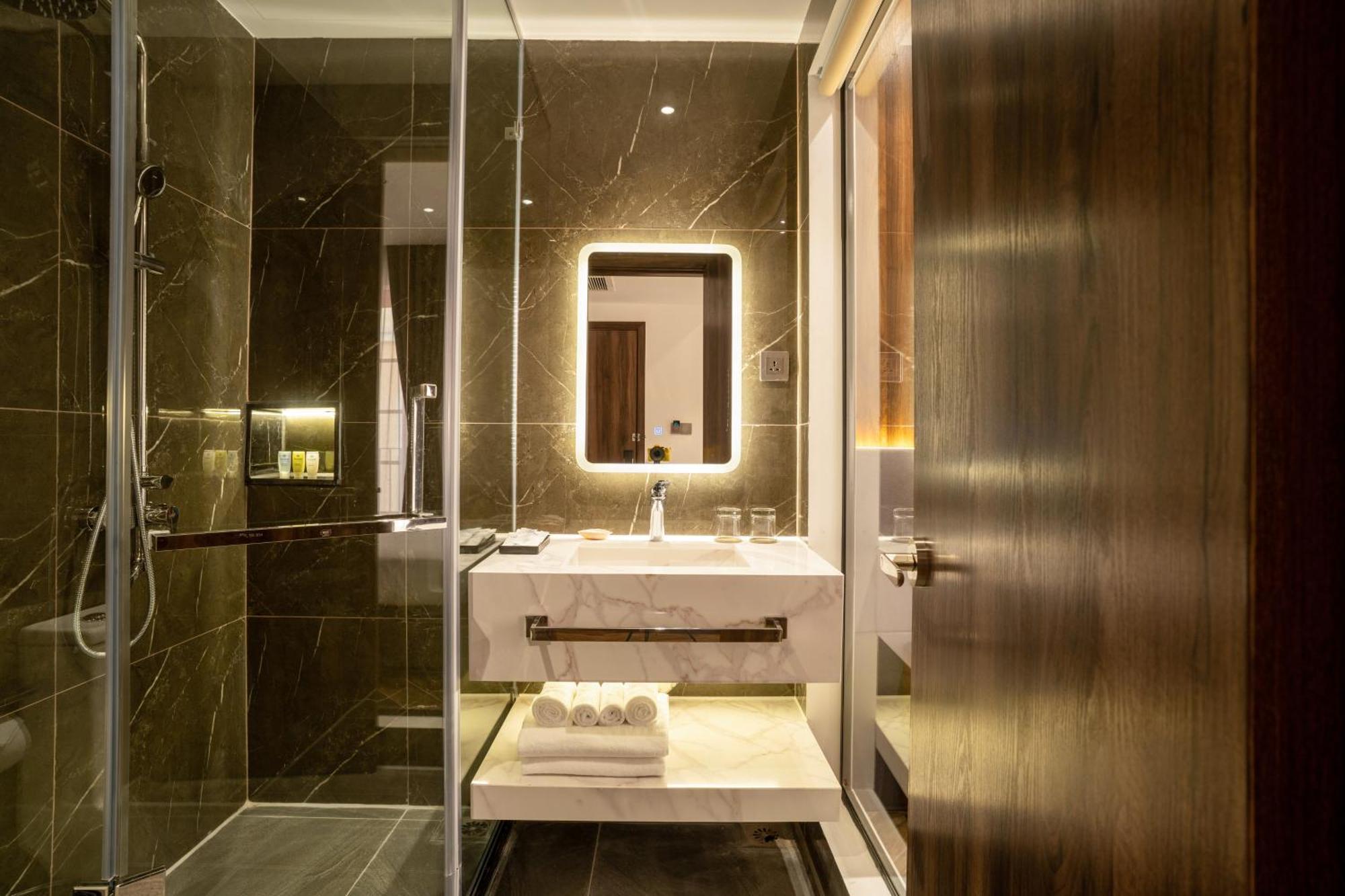 Calidum Phu Quoc Hotel Экстерьер фото