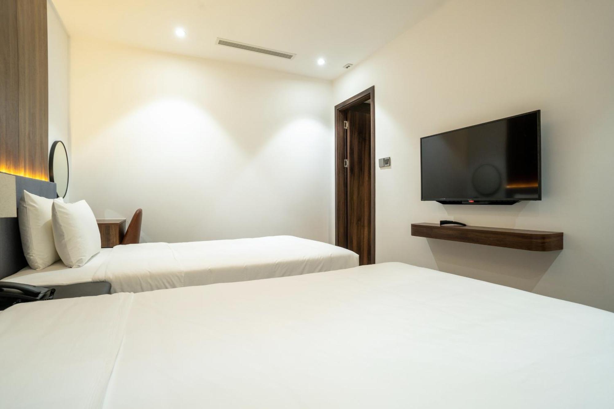 Calidum Phu Quoc Hotel Экстерьер фото